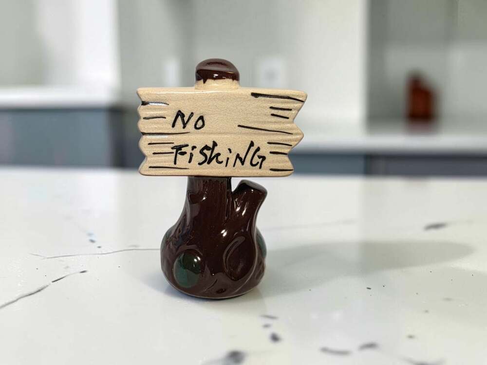 Vintage Hagen Ceramic No Fishing Sign Aquarium Ornament